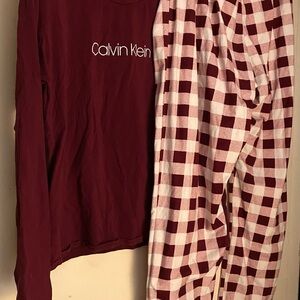Calvin Klein Womens Pajama Set - Maroon and White Checkered Size Large